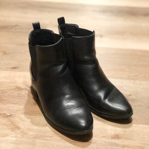 Chelsea Boots